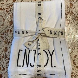 Rae Dunn Set of 4 Napkins EAT DRINK ENJOY CHEERS